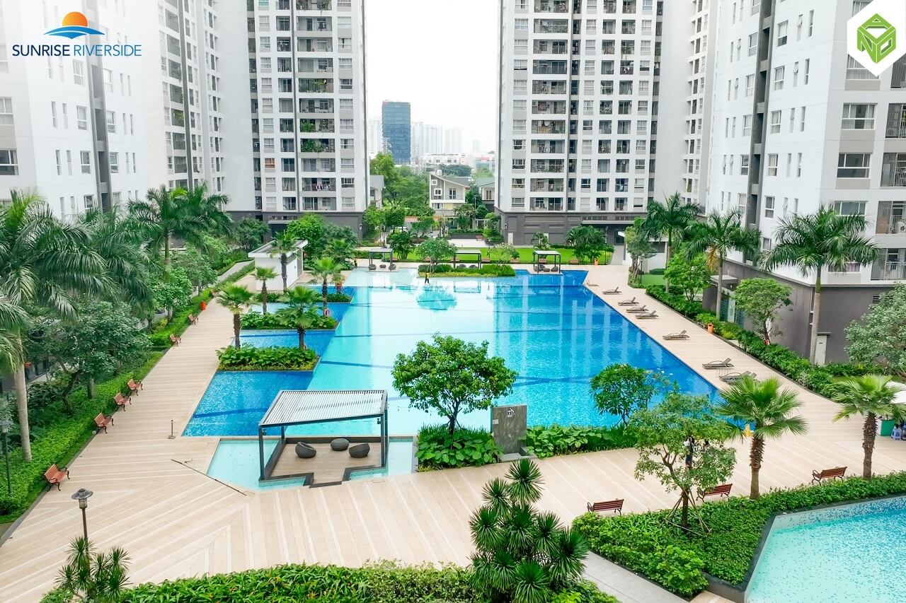 Hồ bơi 2000m2
